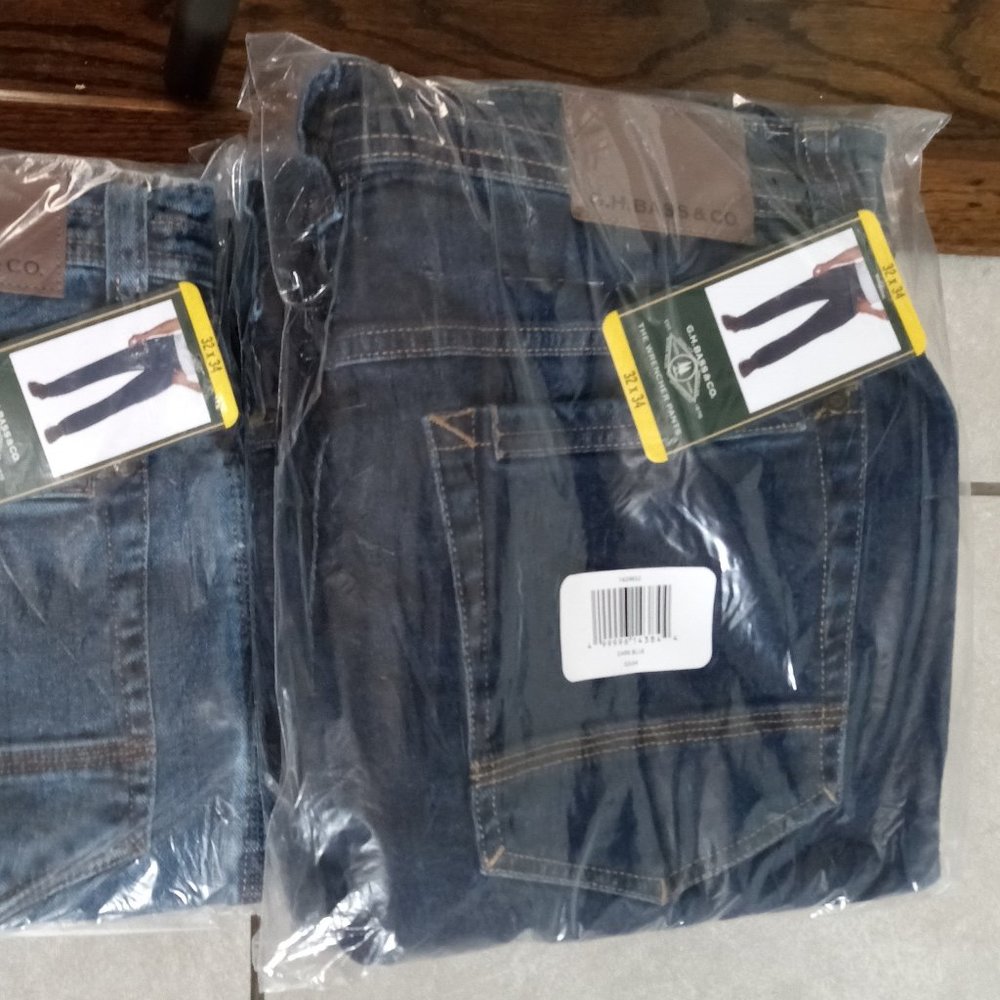 NEW! G.H. Bass Wrencher Relaxed Straight Fit Men's Jeans Dark Blue Color 32x34!!